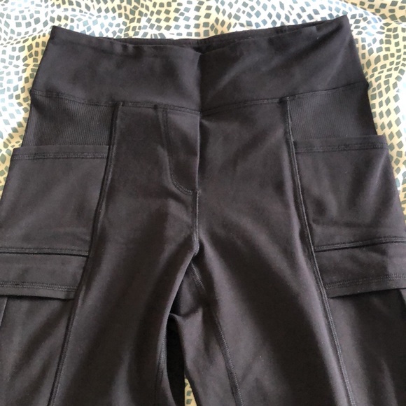 Lululemon 27” inseem cargo pant Luon - Picture 2 of 11